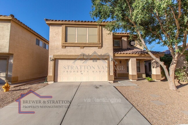 property at 2102 E Spruce Dr