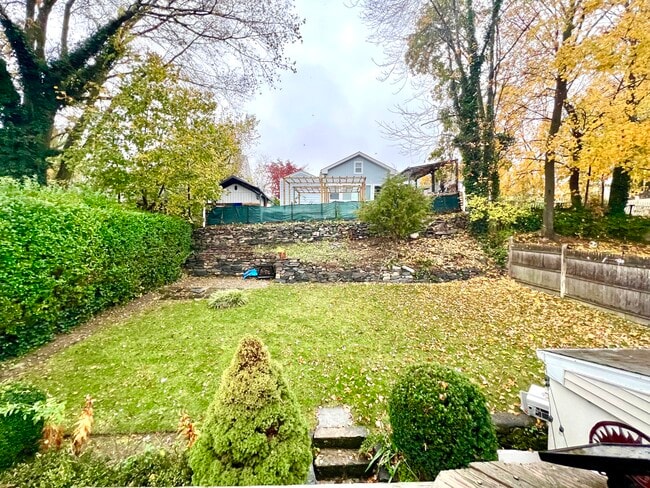 22 Avenue D in Norwalk, CT - Building Photo - Building Photo