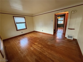 4907 E 88th St in Garfield Heights, OH - Building Photo - Building Photo