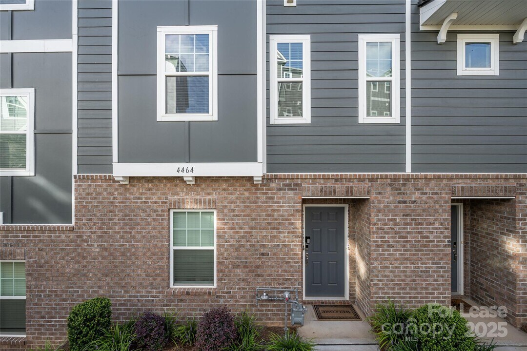 4464 Millennium Ave in Charlotte, NC - Building Photo