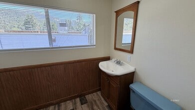 54141 Pine Crest Ave in Idyllwild, CA - Building Photo - Building Photo