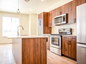 2021 N 200 E in Logan, UT - Building Photo - Building Photo