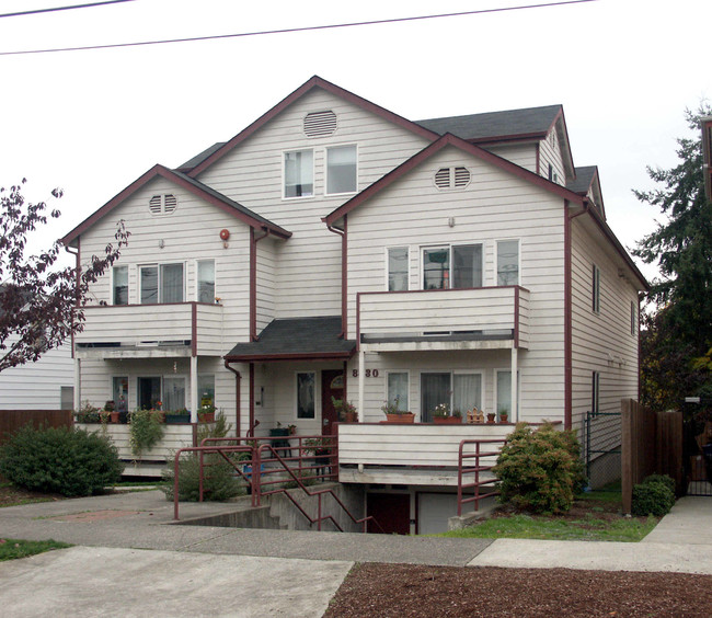 Nesbit Apartments in Seattle, WA - Foto de edificio - Building Photo