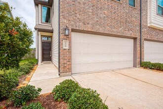2559 Terrace Point Dr in Sienna, TX - Building Photo - Building Photo