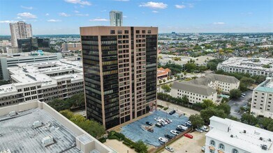 5150 Hidalgo St in Houston, TX - Building Photo - Building Photo