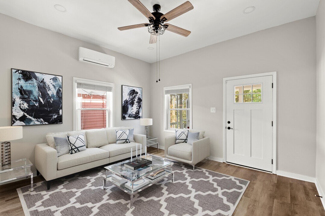 359 Cameron St SE, Unit 359 in Atlanta, GA - Building Photo