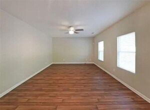 677 Holly Springs Ct in Athens, GA - Building Photo - Building Photo