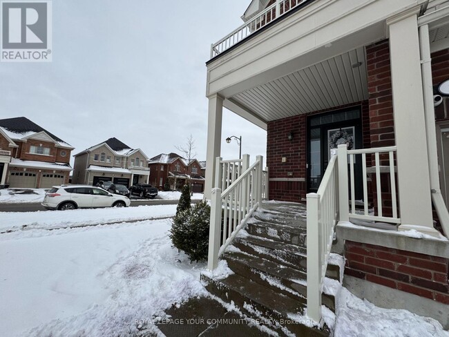 3 Sharpe Cres in New Tecumseth, ON - Building Photo - Building Photo