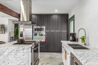 1516 E Whitton Ave in Phoenix, AZ - Building Photo - Building Photo