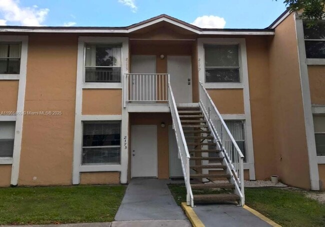 2173 SW 80th Terrace in Miramar, FL - Building Photo - Building Photo