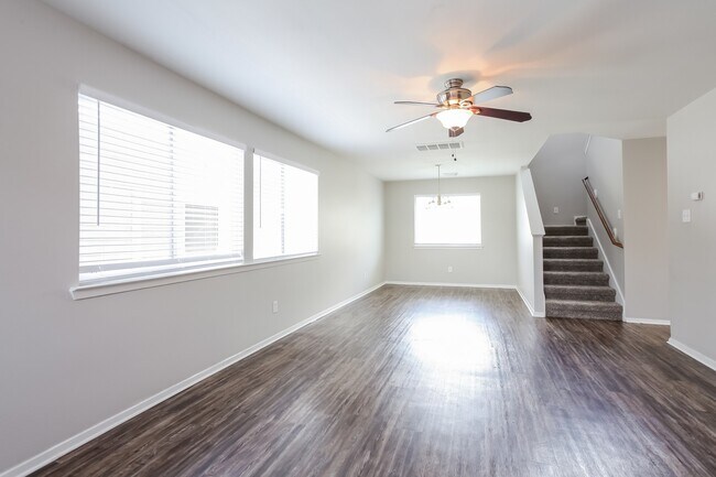 1523 Nichole Woods Dr in Houston, TX - Building Photo - Building Photo