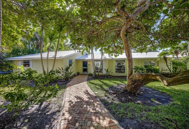 property at 1070 10th St E