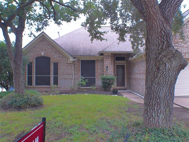 property at 17826 Scenic Oaks Dr