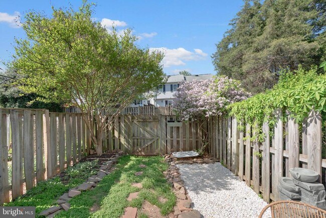 15 Dulany Ct in Sterling, VA - Building Photo - Building Photo