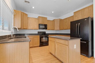 19676 N Locke Ct in Maricopa, AZ - Building Photo - Building Photo