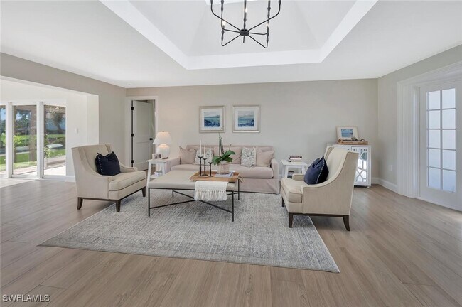 property at 1925 Tarpon Rd