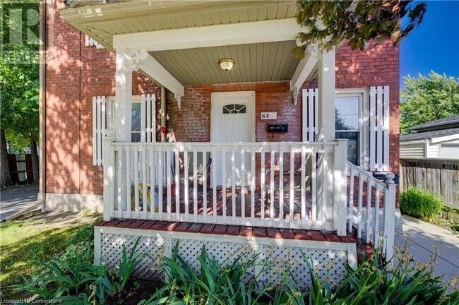 63 Brook St in Cambridge, ON - Building Photo - Building Photo