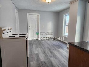 406 1st St SE in Massillon, OH - Building Photo - Building Photo