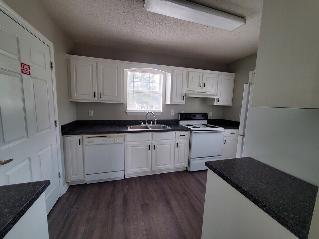 Holly Cove Apartment Complex Moultrie, GA Apartments