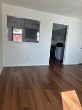 2019 Oakwood Ct-Unit -2017 Oakwood Ct in Arlington, TX - Building Photo - Building Photo
