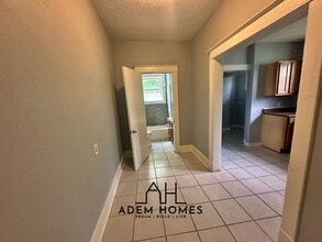 643 Walnut St in Memphis, TN - Building Photo - Building Photo