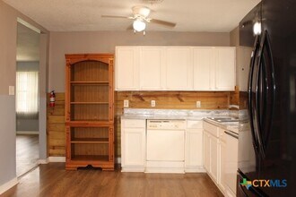 409 Short Ave in Killeen, TX - Building Photo - Building Photo