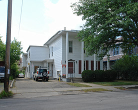 526 S Division St in Ann Arbor, MI - Building Photo - Building Photo