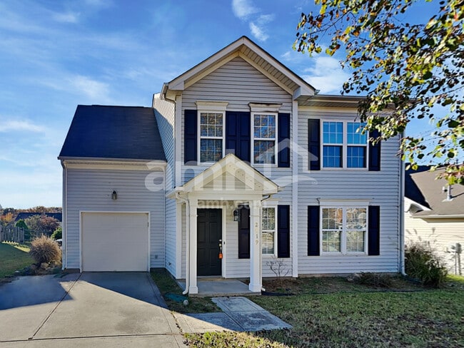 property at 2819 Cougar Hill Ct