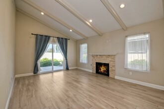 1735 Rue de la Mer in Oceanside, CA - Building Photo - Building Photo