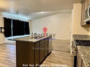 789 Colony Dr in Grantsville, UT - Building Photo - Building Photo