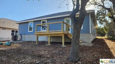 151 Twin Elm Dr in Canyon Lake, TX - Building Photo - Building Photo