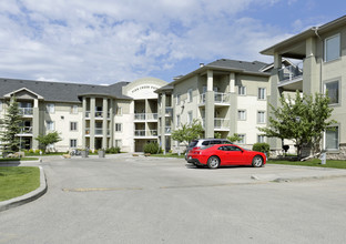 Fish Creek Pointe in Calgary, AB - Building Photo - Building Photo