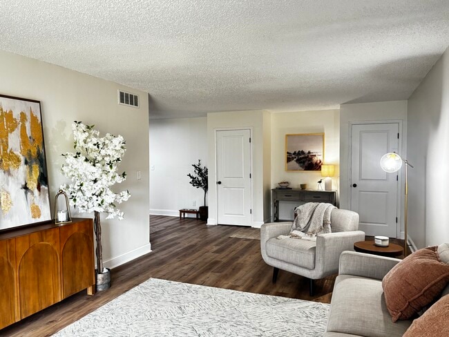 Barrington Park Apartments