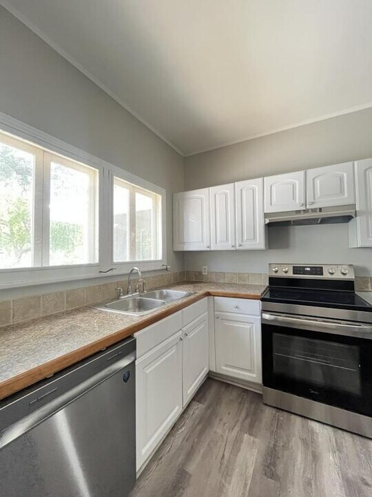 2203 Ave F NW in Winter Haven, FL - Building Photo