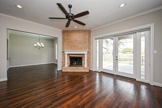 414 Fox Briar Ln in Sugar Land, TX - Building Photo - Building Photo