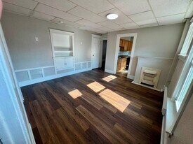 357 W 8th St, Unit 357 West 8th in Erie, PA - Building Photo