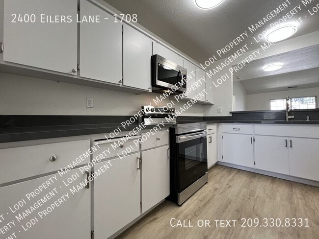 property at 2400 Eilers Ln