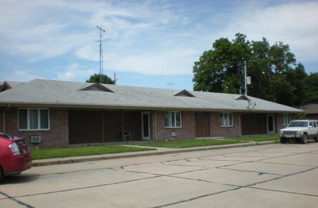 300 W Anthony St in Eustis, NE - Building Photo - Building Photo