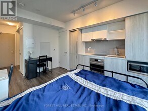 138 Downes St in Toronto, ON - Building Photo - Building Photo