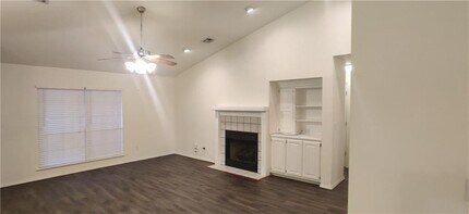 3362 Brian St in Springdale, AR - Building Photo - Building Photo