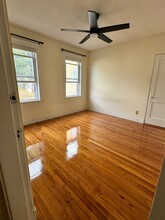 257 Powder House Blvd, Unit 257 in Somerville, MA - Building Photo - Building Photo