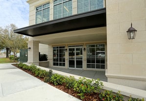 Uptown Maitland in Maitland, FL - Building Photo