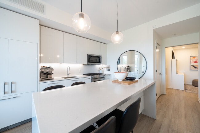 property at 2118 Bloor St W