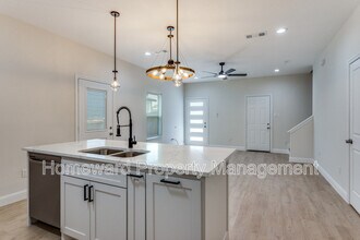 8004 Julie Ave in Fort Worth, TX - Building Photo - Building Photo