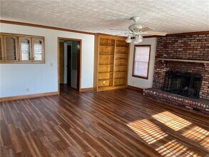 3633 Loganville Hwy SW in Loganville, GA - Foto de edificio - Building Photo