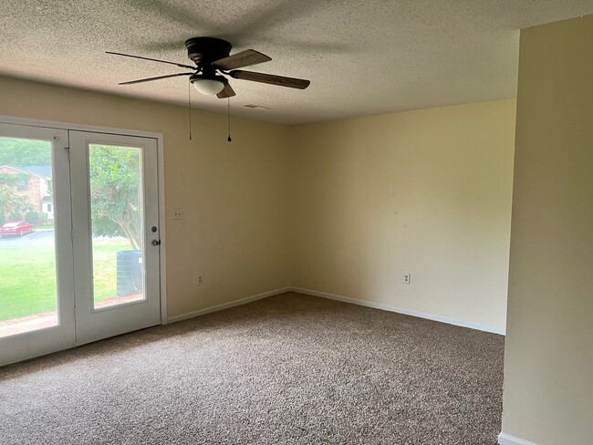 property at 215 Duncan Chapel Rd