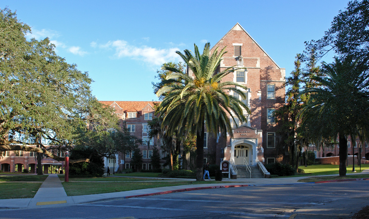 Gilchrist Hall in Tallahassee, FL - Building Photo