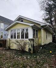 1208 Emmons Ave, Unit 01-0505 in Birmingham, MI - Foto de edificio - Building Photo