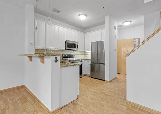 property at 545 N 1st St