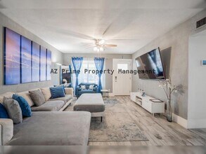 1942 W Indianola Ave in Phoenix, AZ - Building Photo - Building Photo